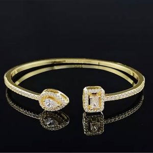 Resizeable Diamond Gold Bracelet